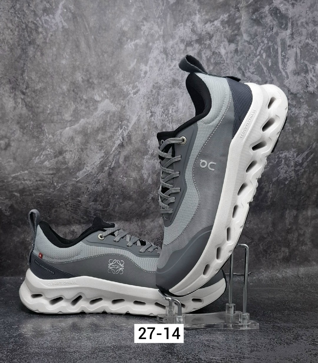 свободные кроссовки,кроссовки loewe,низкие кроссовки,кроссовки,кроссовка