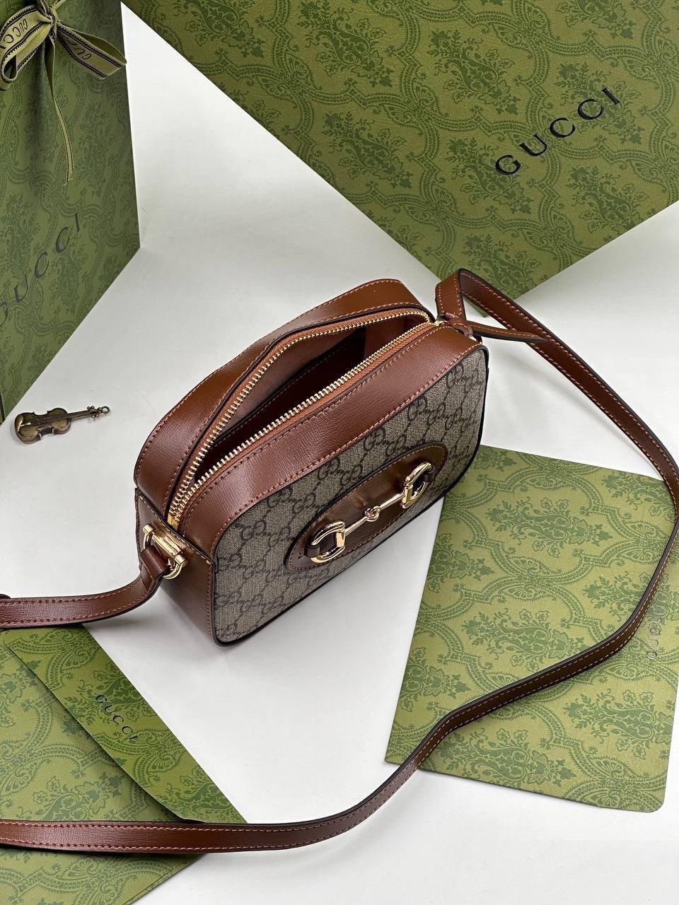 женская сумка gucci,сумка gucci horsebit 1955,сумка gucci,сумка гуччи на плечо,сумка гуччи