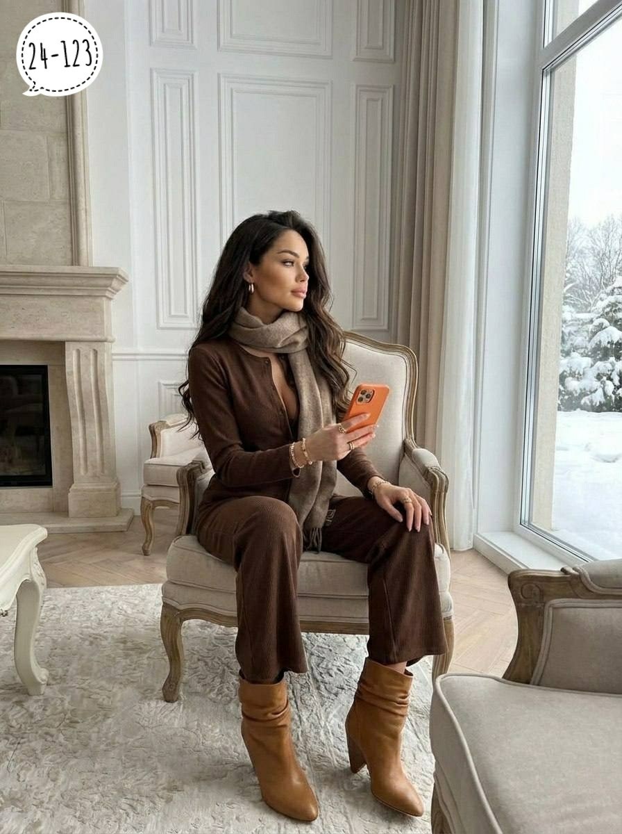 костюм женский,костюм трикотажный,женский костюм двойка,костюм вязаный трикотажный с брюками lychée room,трикотажные костюмы женские