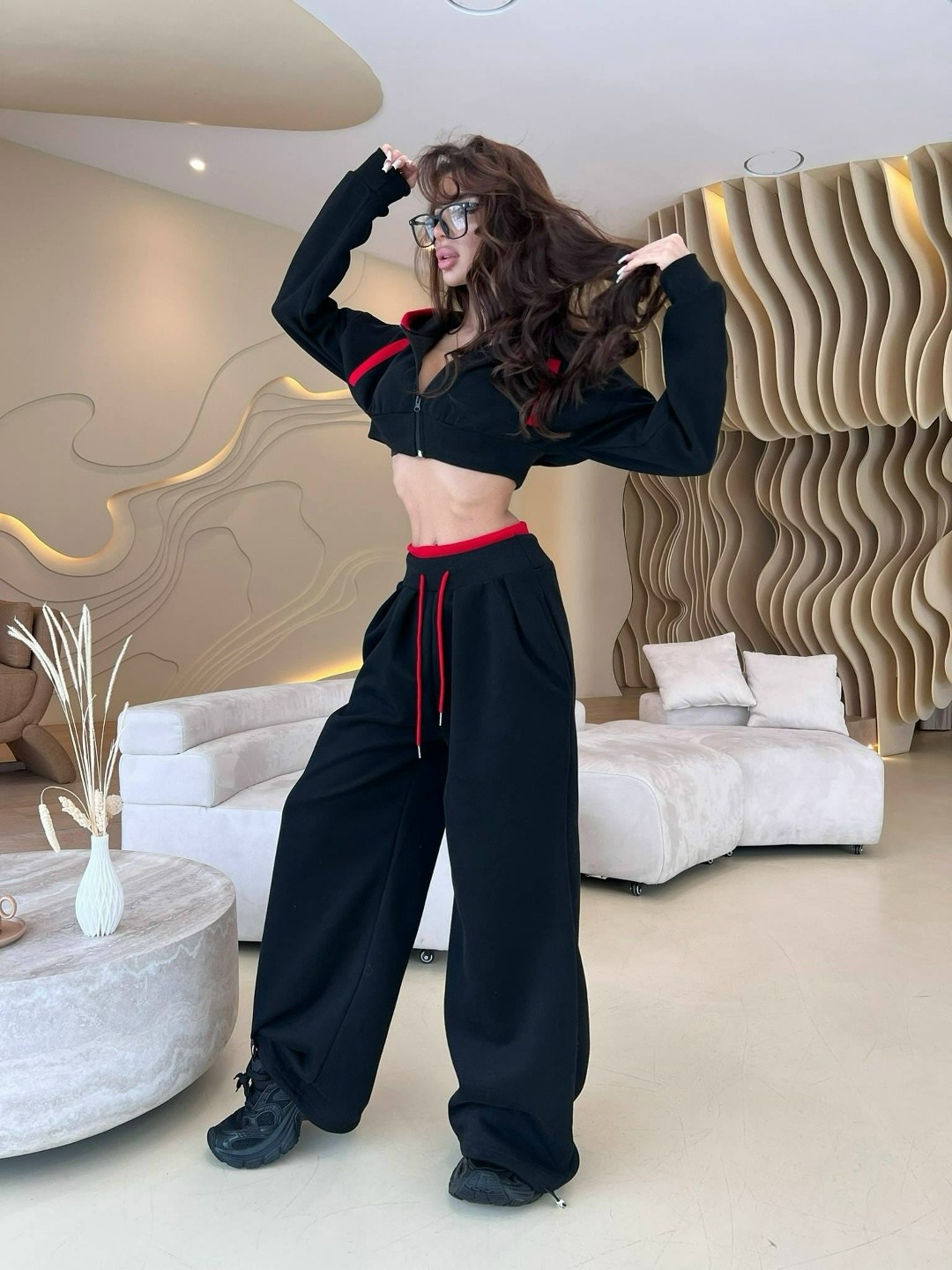 стильный костюм,женский костюм,спортивный костюм,женский спортивный костюм,костюм