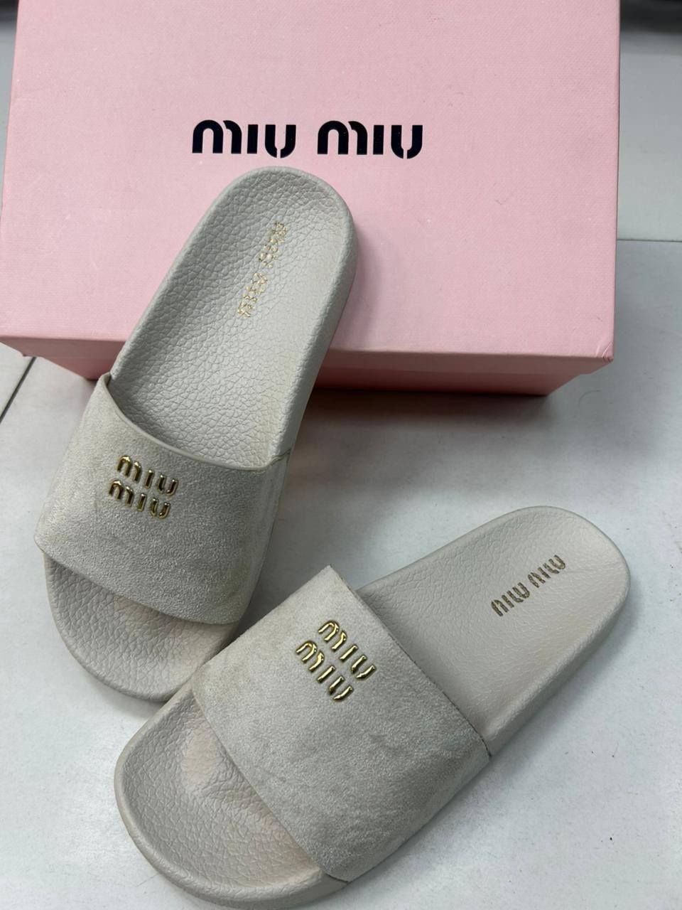 шлёпанцы miu miu,женские шлепанцы,женские шлепки,шлепки miu miu,