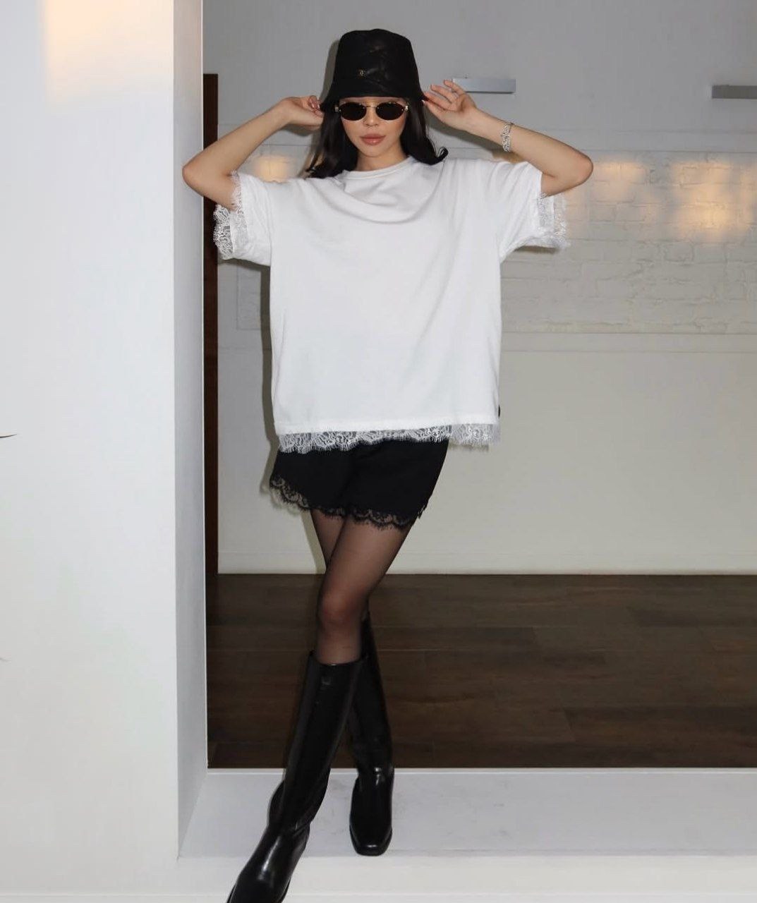 футболка с кружевами,майка с кружевами,футболка с кружевом,футболка с кружевом женская,блуза хлопковая