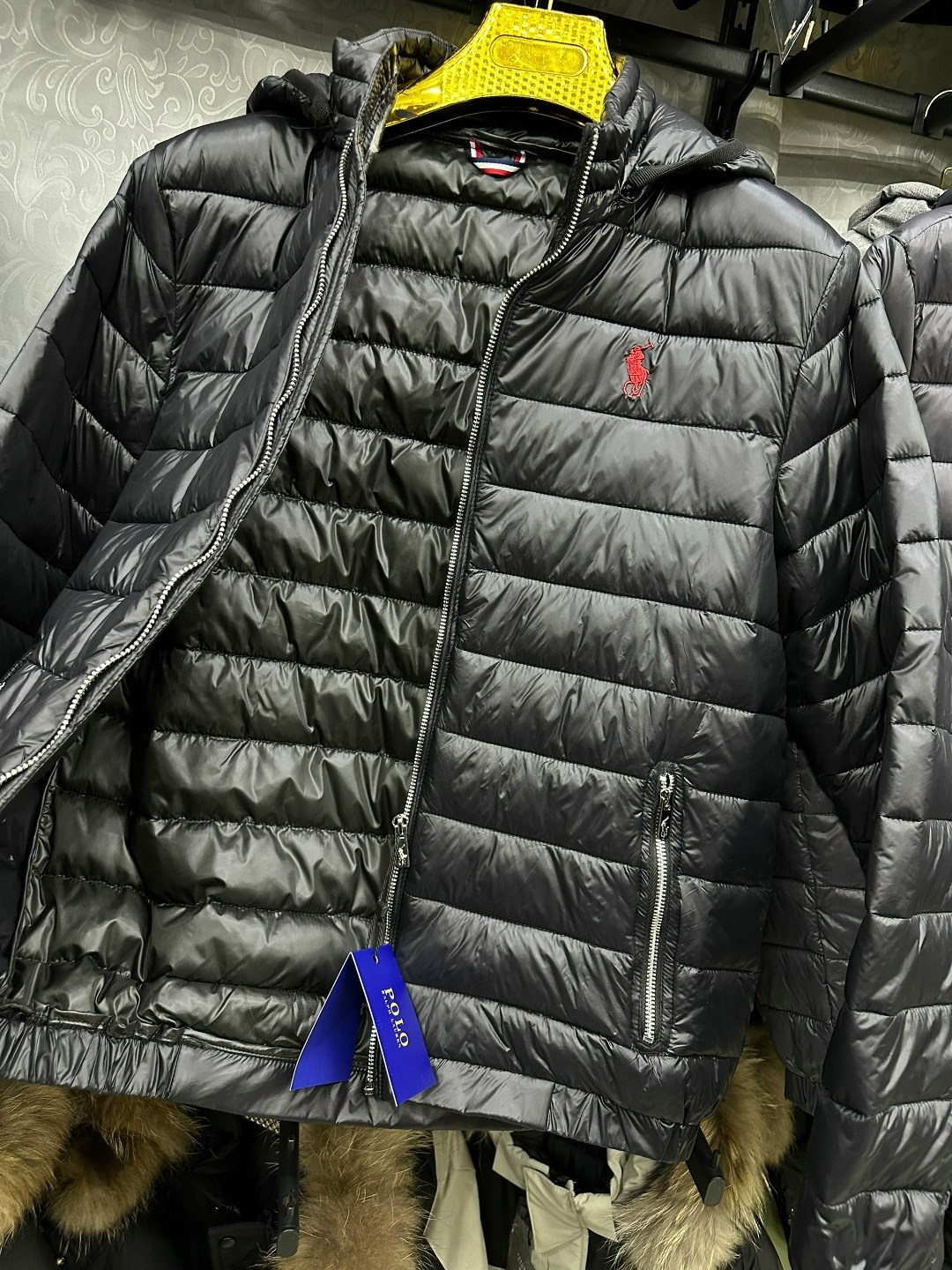 пуховик polo ralph lauren мужской,синие мужские пуховики polo ralph lauren,polo ralph lauren пуховик,куртка polo ralph lauren,пуховик ральф лаурен мужской