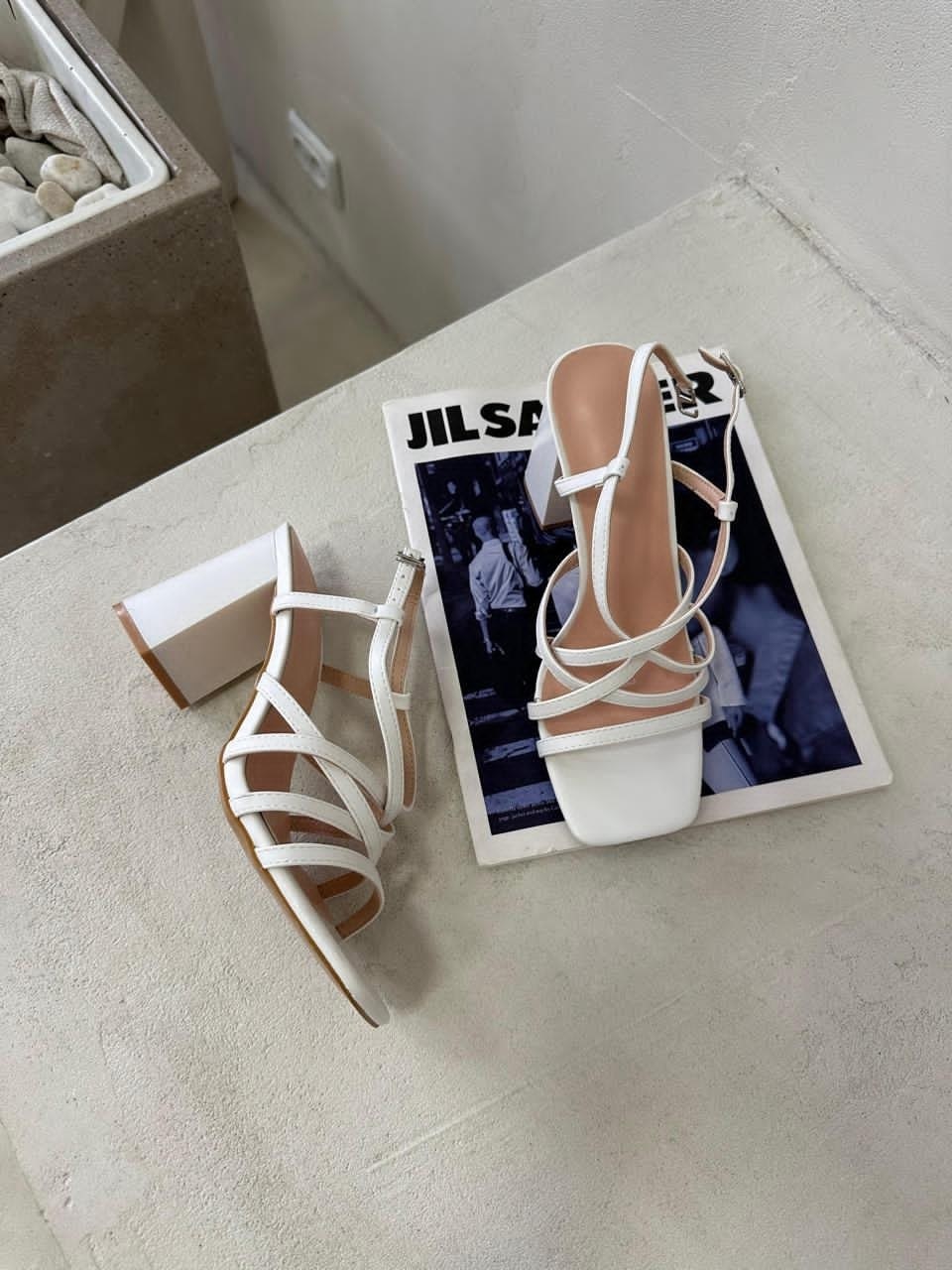 босоножки на каблуках,босоножки женские,замшевые босоножки,босоножки на каблуке черные замшевые,босоножки черные