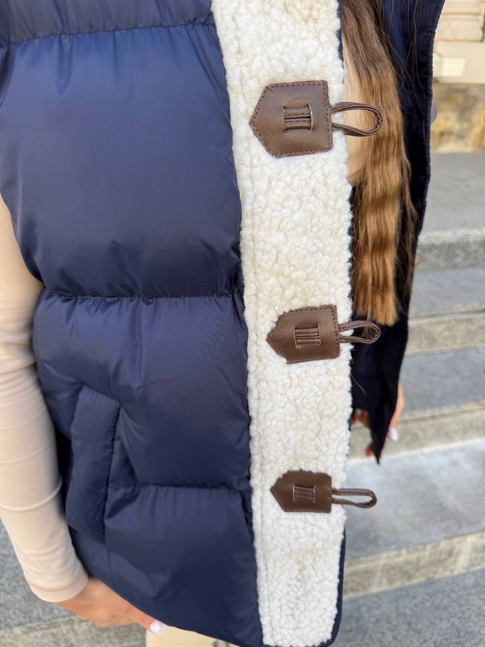 жилетка женская,жилетка,бежевая жилетка,жилет,жилетка женская бежевая