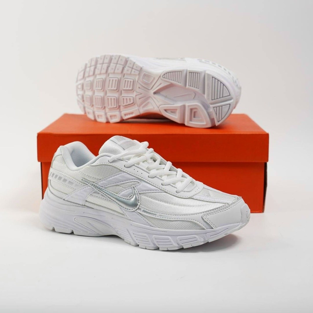 кроссовки nike initiator,женские кроссовки nike initiator тканевые белые,кроссовки женские nike initiator белые 39 eu,кроссовки nike,кроссовки