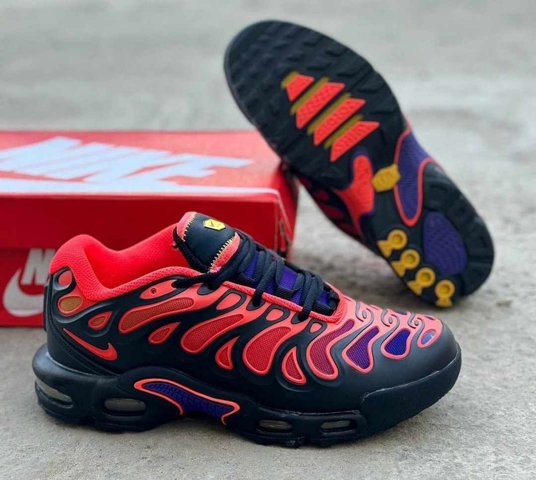 кроссовки nike air max plus,кроссовки,nike air max plus tn,кроссовки nike air max tn plus,nike air max plus drift