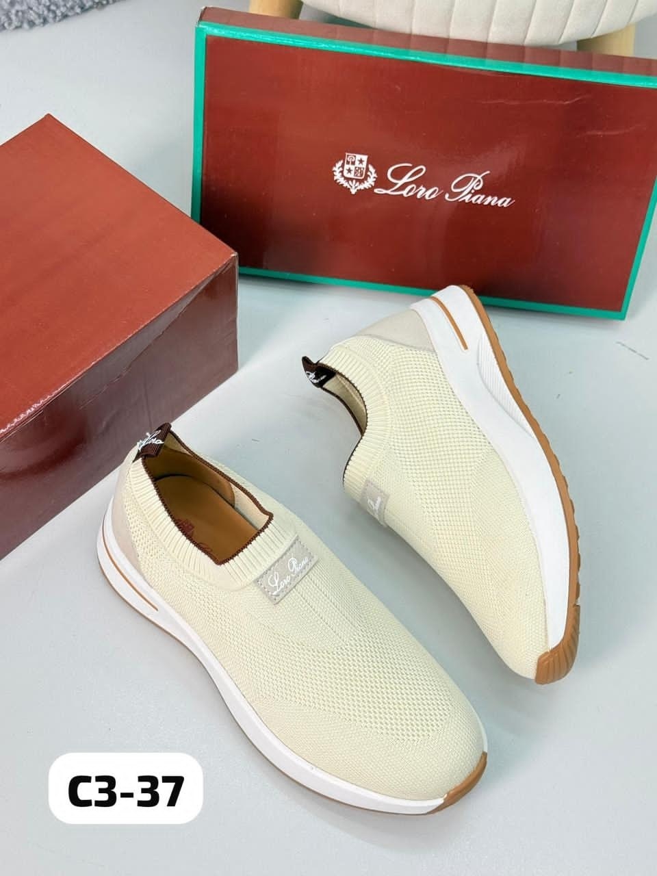 ,кроссовки женскиe,женская спортивная , на плоской подошве,повседневная