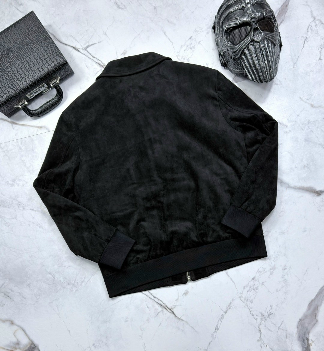 кожаная куртка,куртка кожаная louis vuitton,куртка мужская кожаная,замшевая куртка,куртка демисезонная