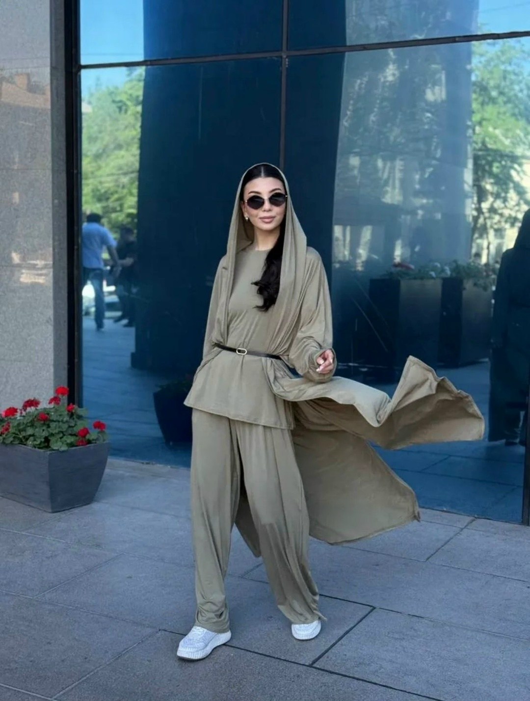 мусульманский комплект абая тройка с брюками,мусульманский комплект абая тройка,мусульманский комплект абая тройка цвет черный,мусульманский комплект абая тройка с брюками цвет черный,костюм тройка с