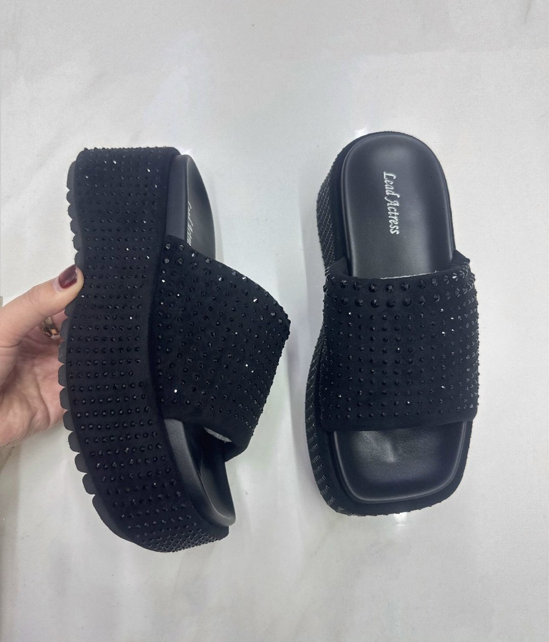 ,женские шлепанцы,шлепки женские,шлепанцы женские на платформе,женская