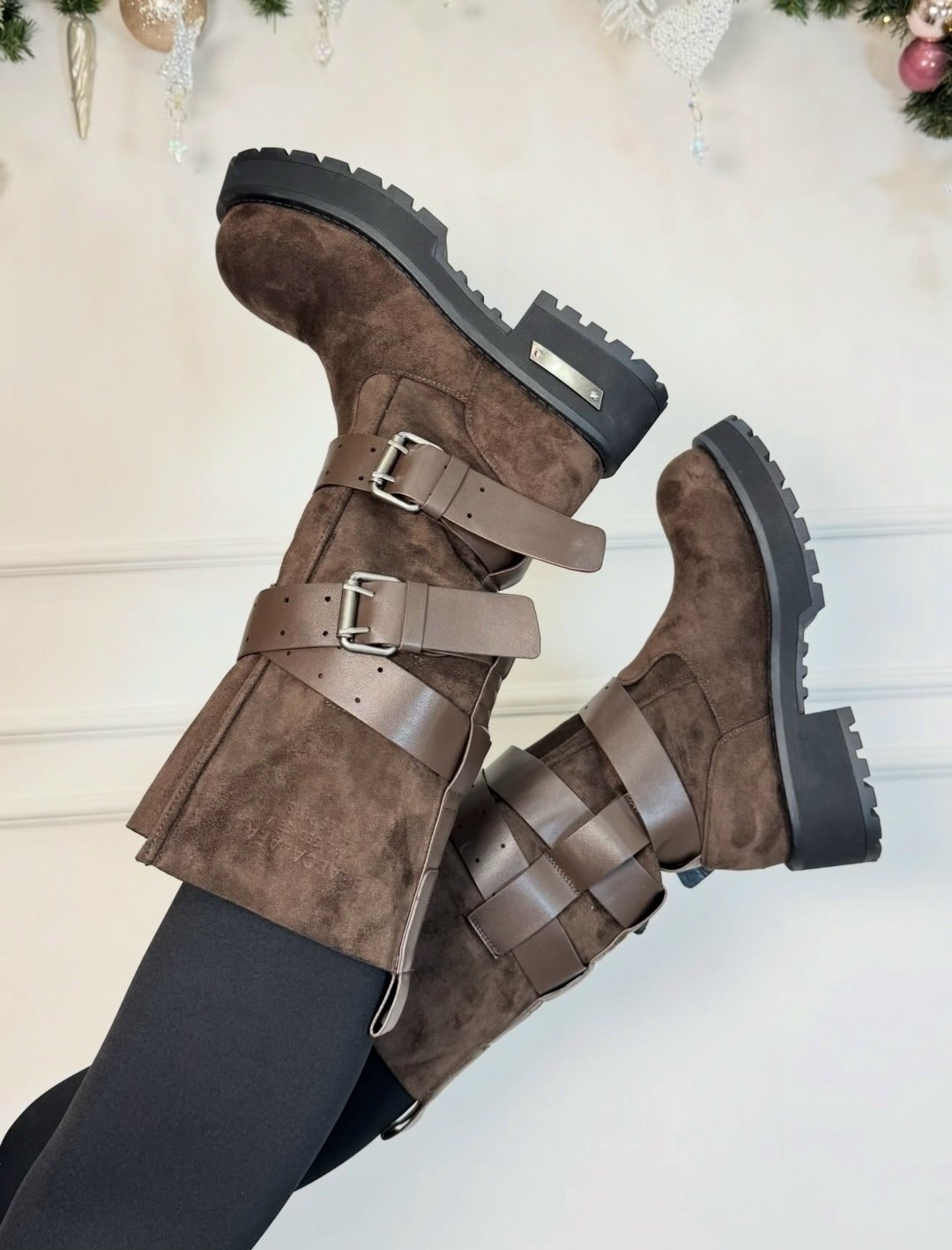 ботинки balenciaga,сапоги balenciaga,баленсиага  2026,ботинки balenciaga челси на платформе,balenciaga