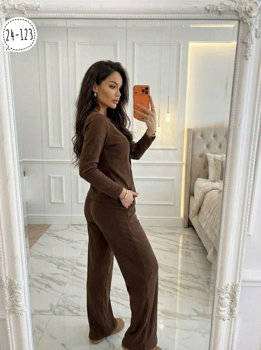 костюм женский,костюм трикотажный,женский костюм двойка,костюм вязаный трикотажный с брюками lychée room,трикотажные костюмы женские