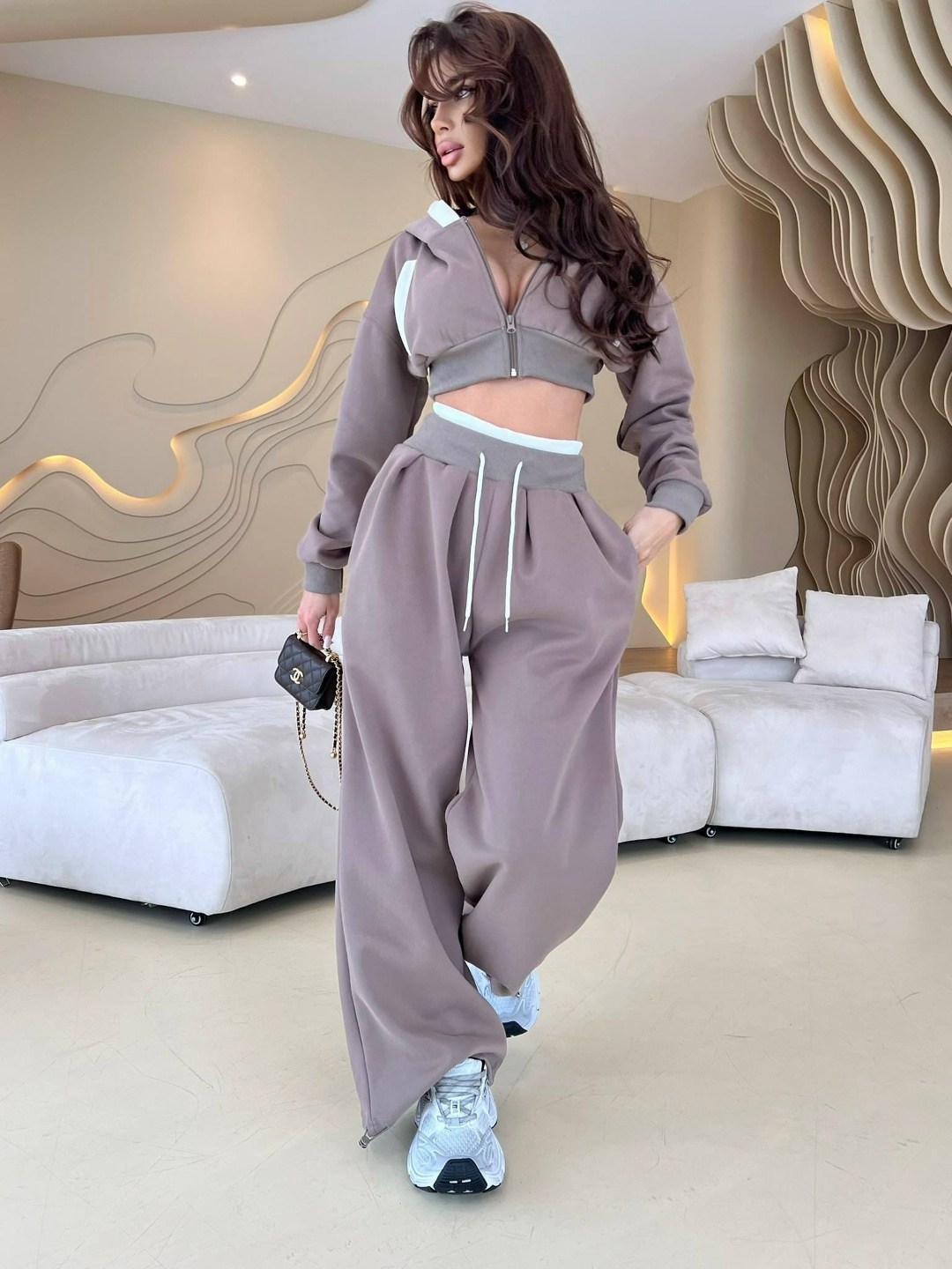 стильный костюм,женский костюм,спортивный костюм,женский спортивный костюм,костюм