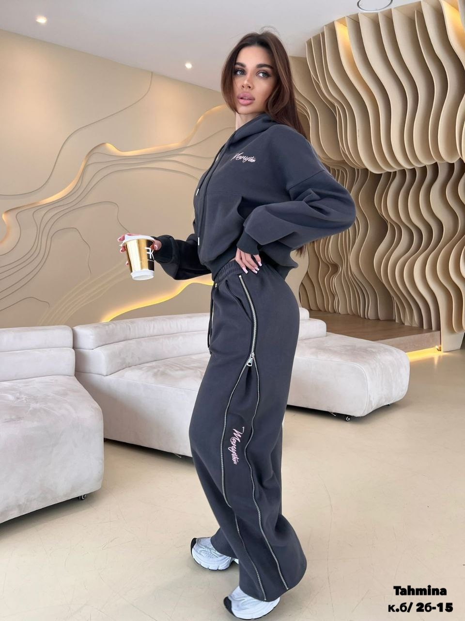 спортивный костюм женский,спортивный костюм,женские костюмы,костюм двойка,стильные спортивные костюмы