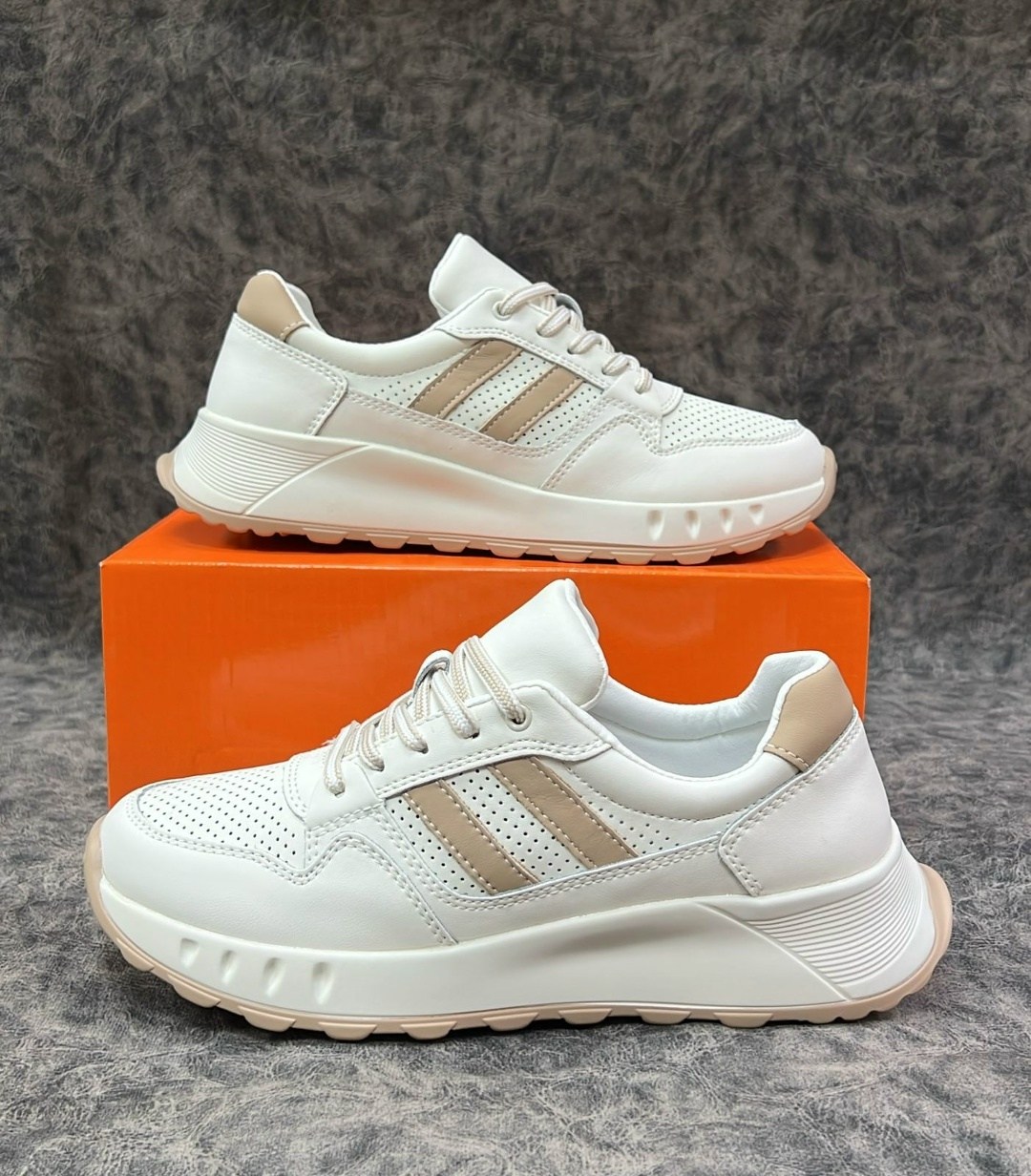 женские кроссовки,,белые кроссовки,кроссовка,кроссовки женские белые