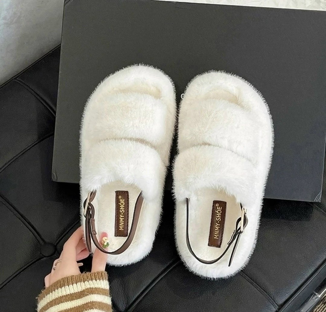 ,пушистые тапочки,модные тапочки,меховые тапочки,домашние тапочки