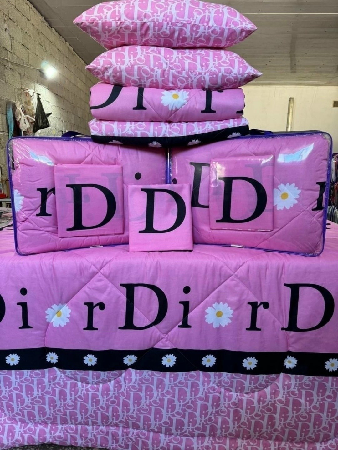 комплект постельного белья с готовыми одеялами,комплект постельного белья с одеялом,комплект постельного белья,комплект постельного белья с двумя одеялами,комплект постельного белья с одеялом santfair