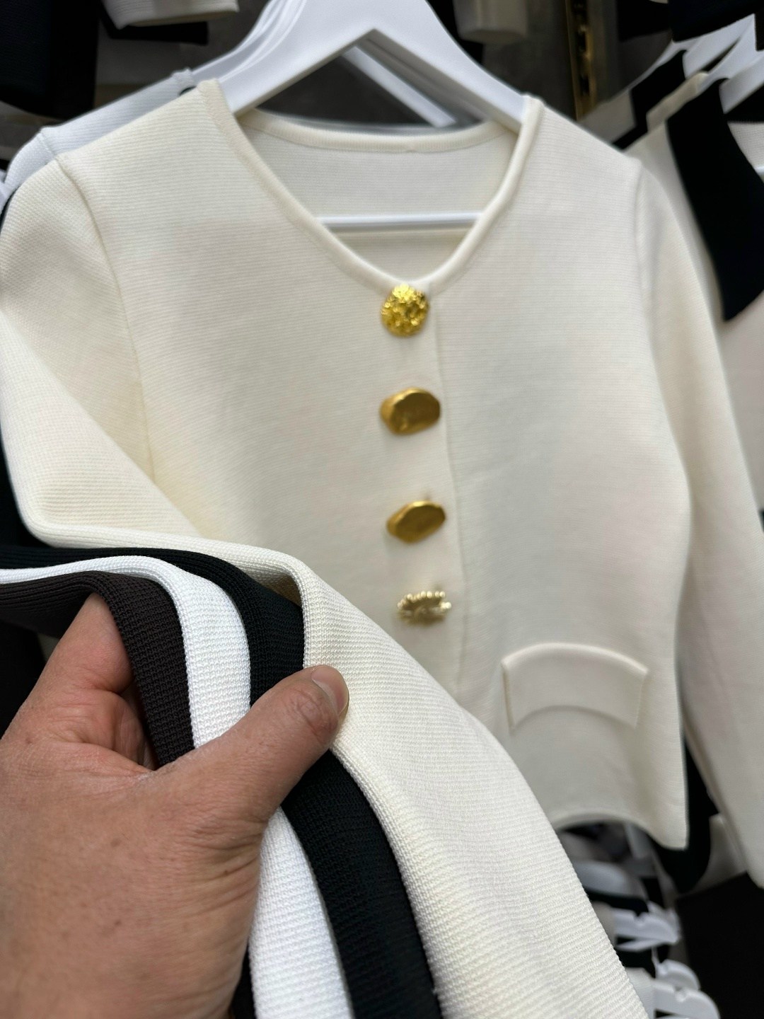 элегантные кардиганы,кофта женская,белый кардиган,женский кардиган,жакет