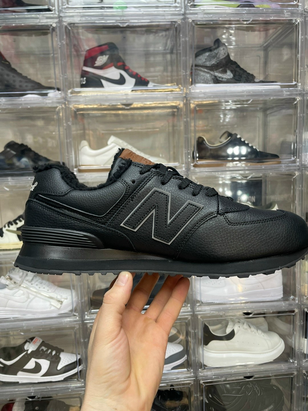 кроссовки new balance 574,кроссовки new balance 574 мужские черные,new balance 574 черные,кроссовки кожаные new balance 574 черный глянец,кроссовки new balance