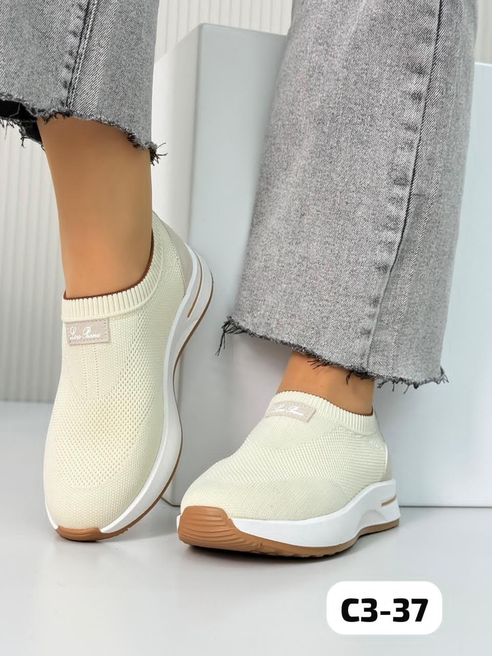 ,женские кроссовки,повседневная ,женская ,модная женская