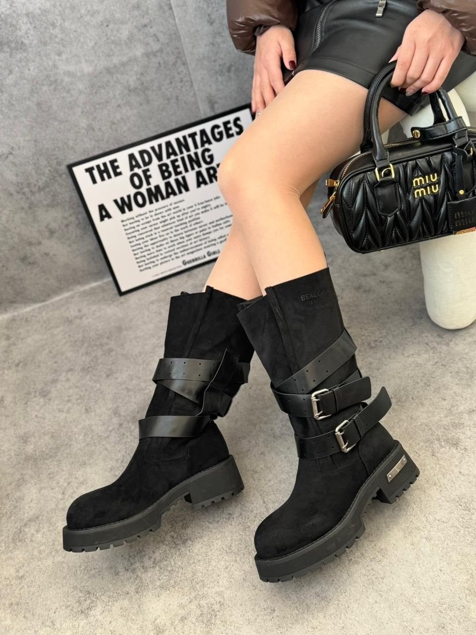 ,ботинки высокие,сапоги модные,короткие сапоги,женская