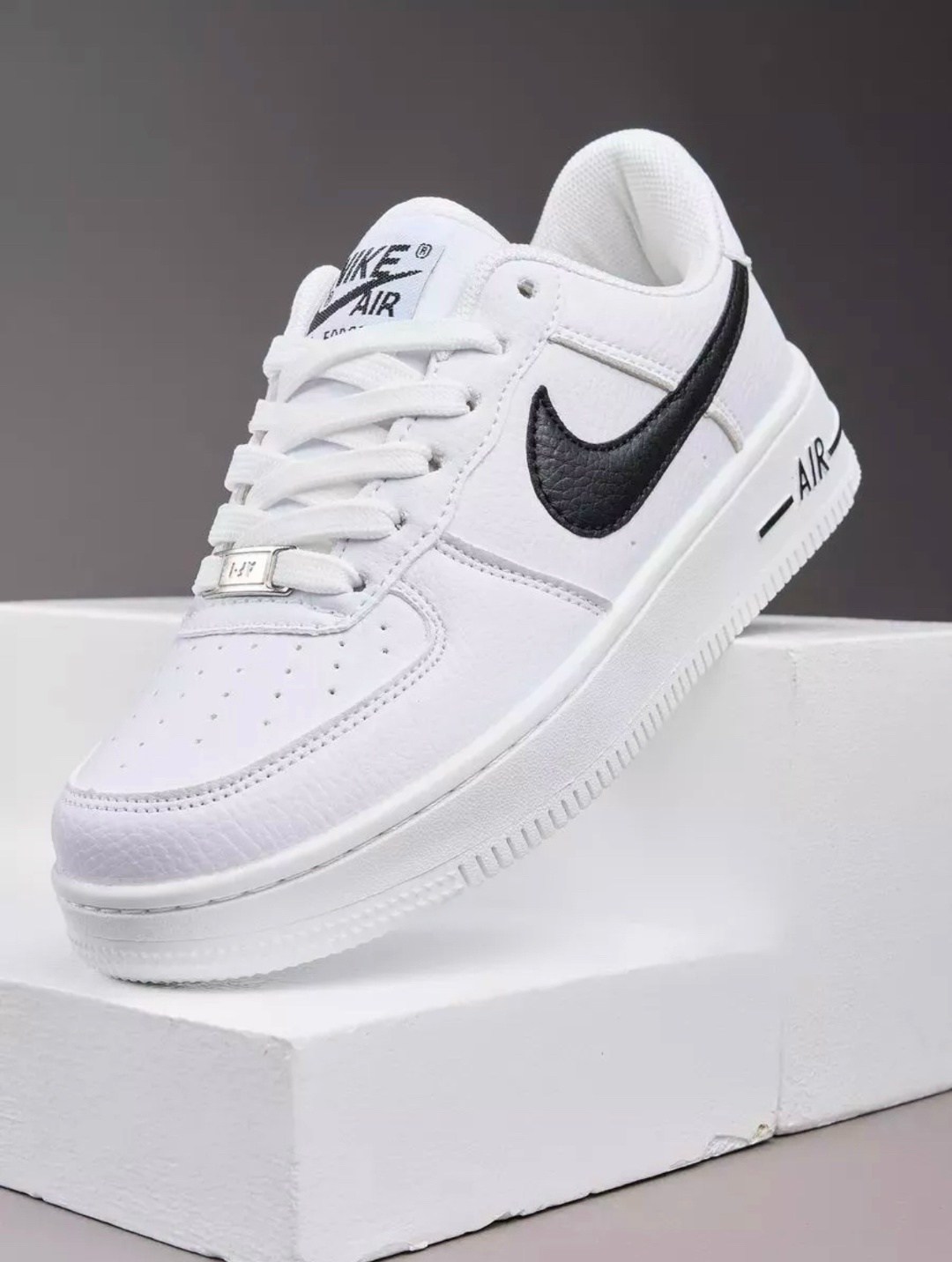 кроссовки air force 1 форсы кеды nike,белые кроссовки nike,кроссовки nike форсы,кроссовки на высокой подошве форсы,nike air force 1