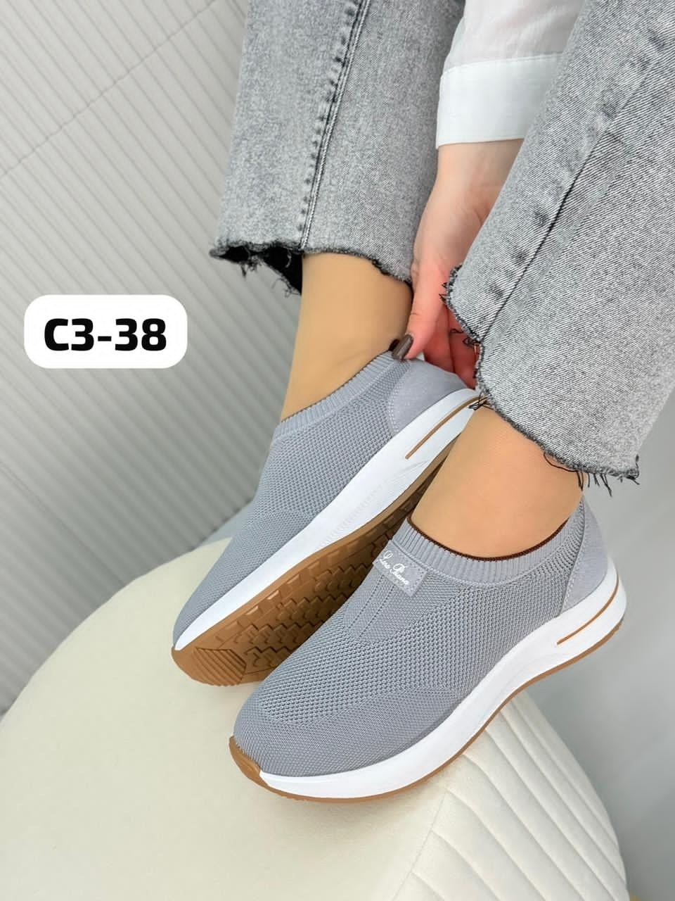 ,женские кроссовки,повседневная ,женская ,модная женская