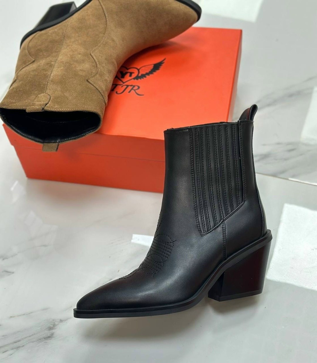 ,казаки женские,зимние классические женские ботинки челси из коровьей замши с острым носком на танкетке,казаки замшевые женские, женская