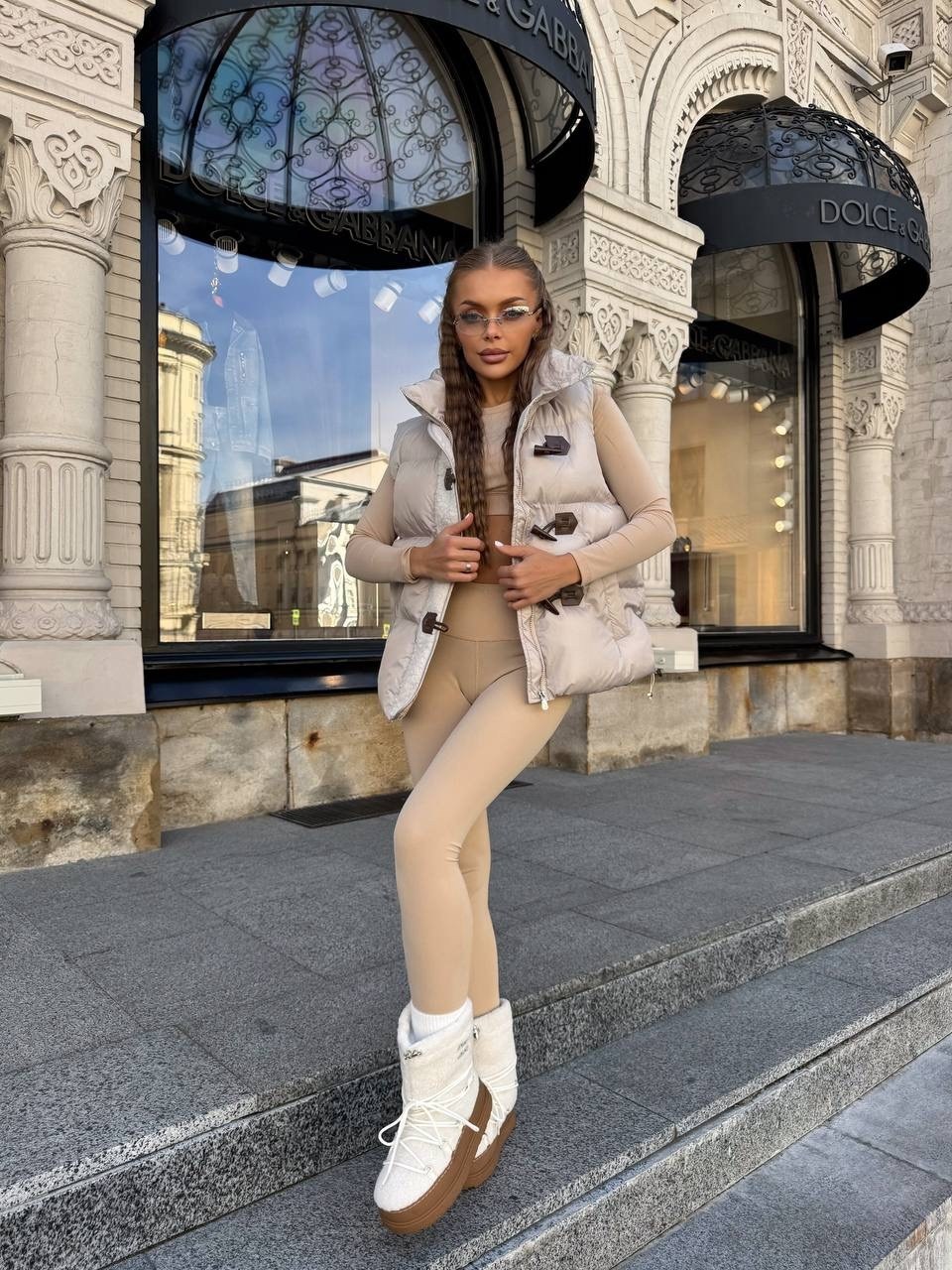 жилет,жилетка женская,жилетка,бежевая жилетка