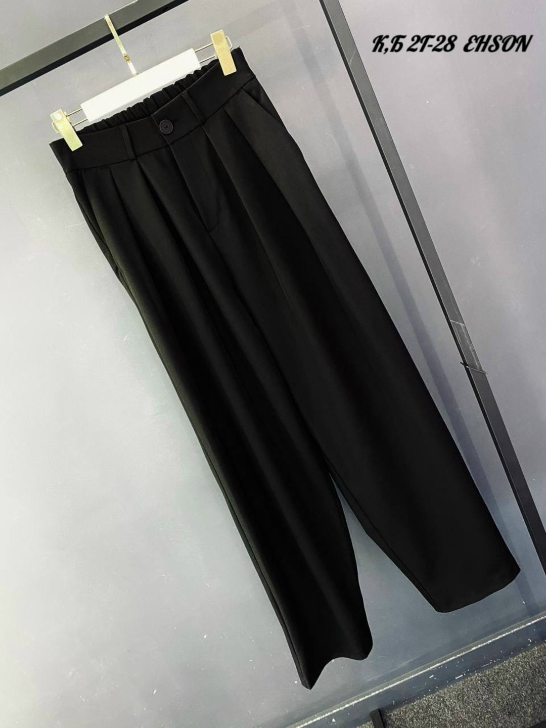 мужская мода,мужской джемпер,свитшот,мужские брюки,одежда для мужчин