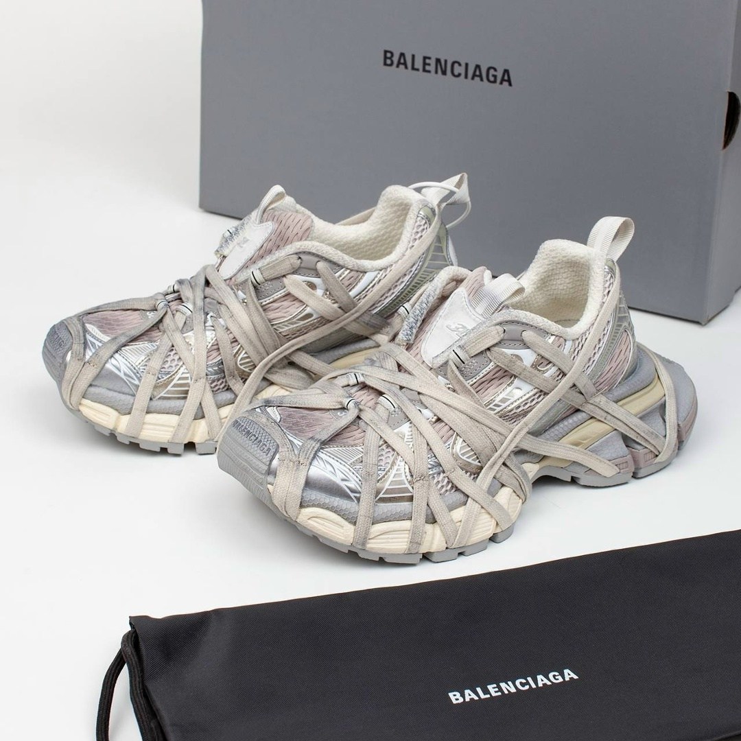 кроссовки balenciaga 3xl extreme lace массивные на шнуровке,кроссовки balenciaga 3xl extreme lace,кроссовки balenciaga 3xl extreme lace цвет бежевый,кроссовки balenciaga 3xl extreme lace sneakers 'lig