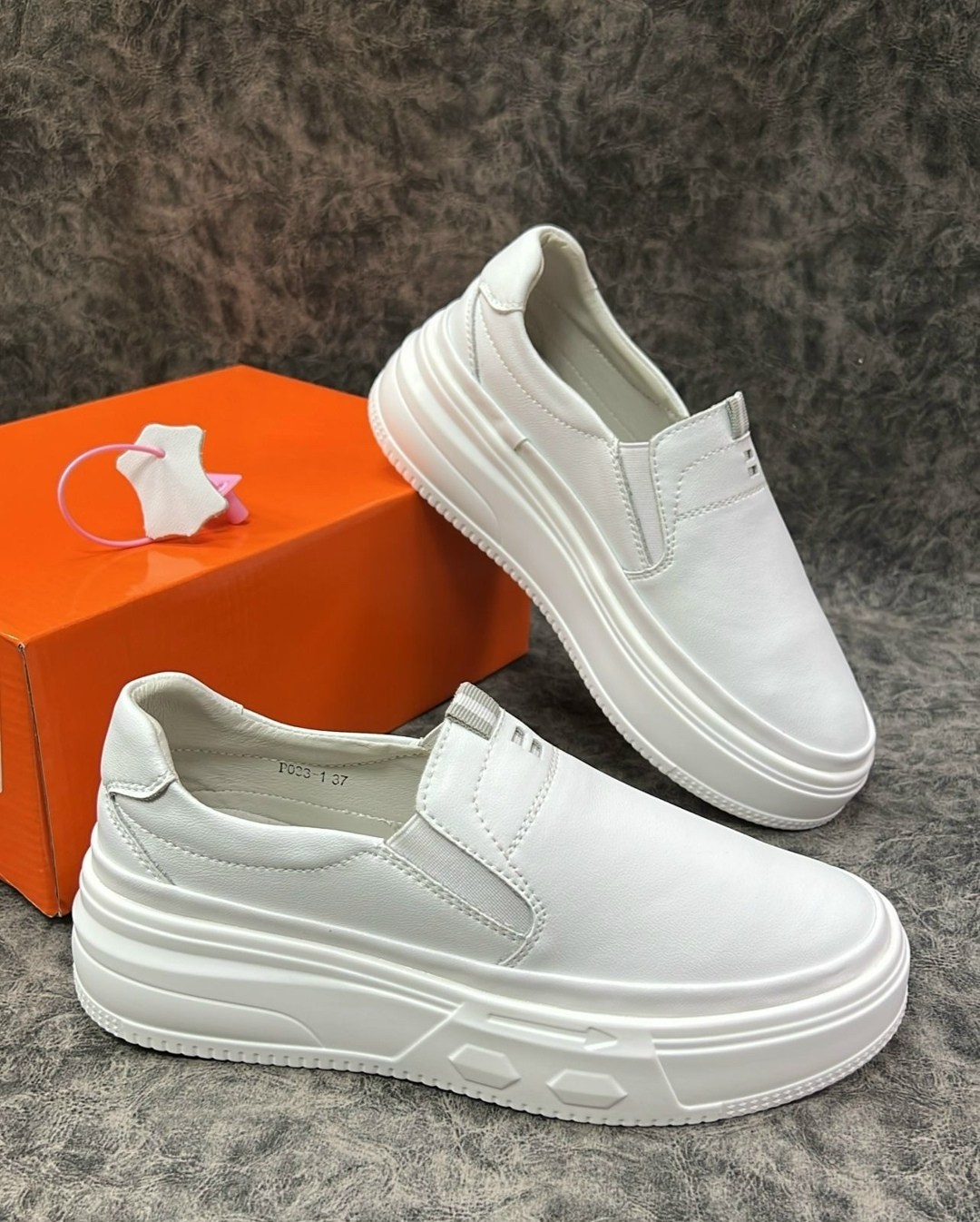 слипоны женские,,слипоны белые, женская,лоферы женские