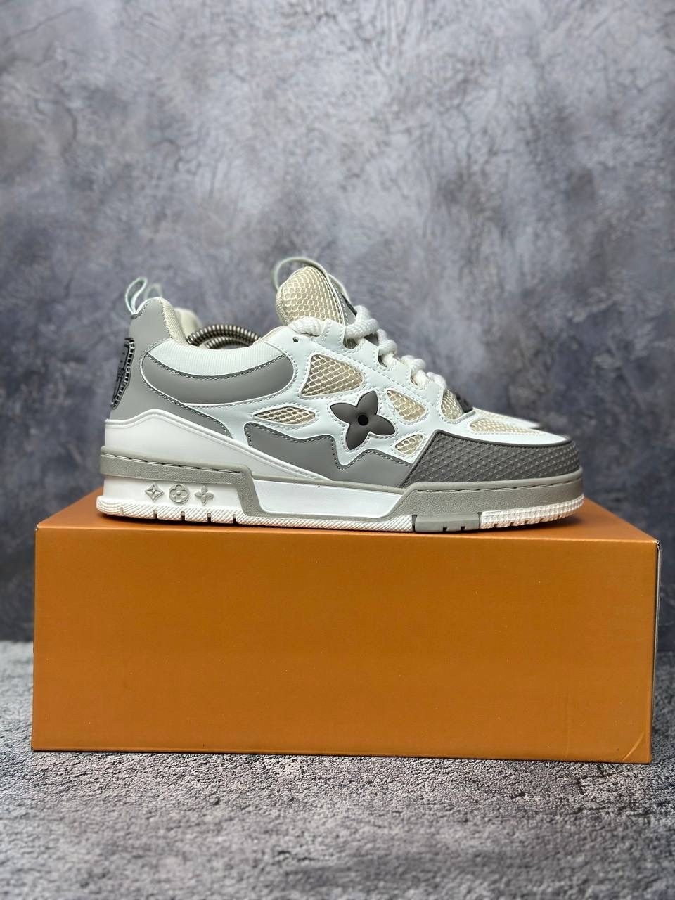 кроссовки louis vuitton,женские кроссовки louis vuitton lv trainer бежевые,кроссовки louis vuitton мужские,кроссовки louis vuitton skate sneaker grey white,бежевые кроссовки луи виттон