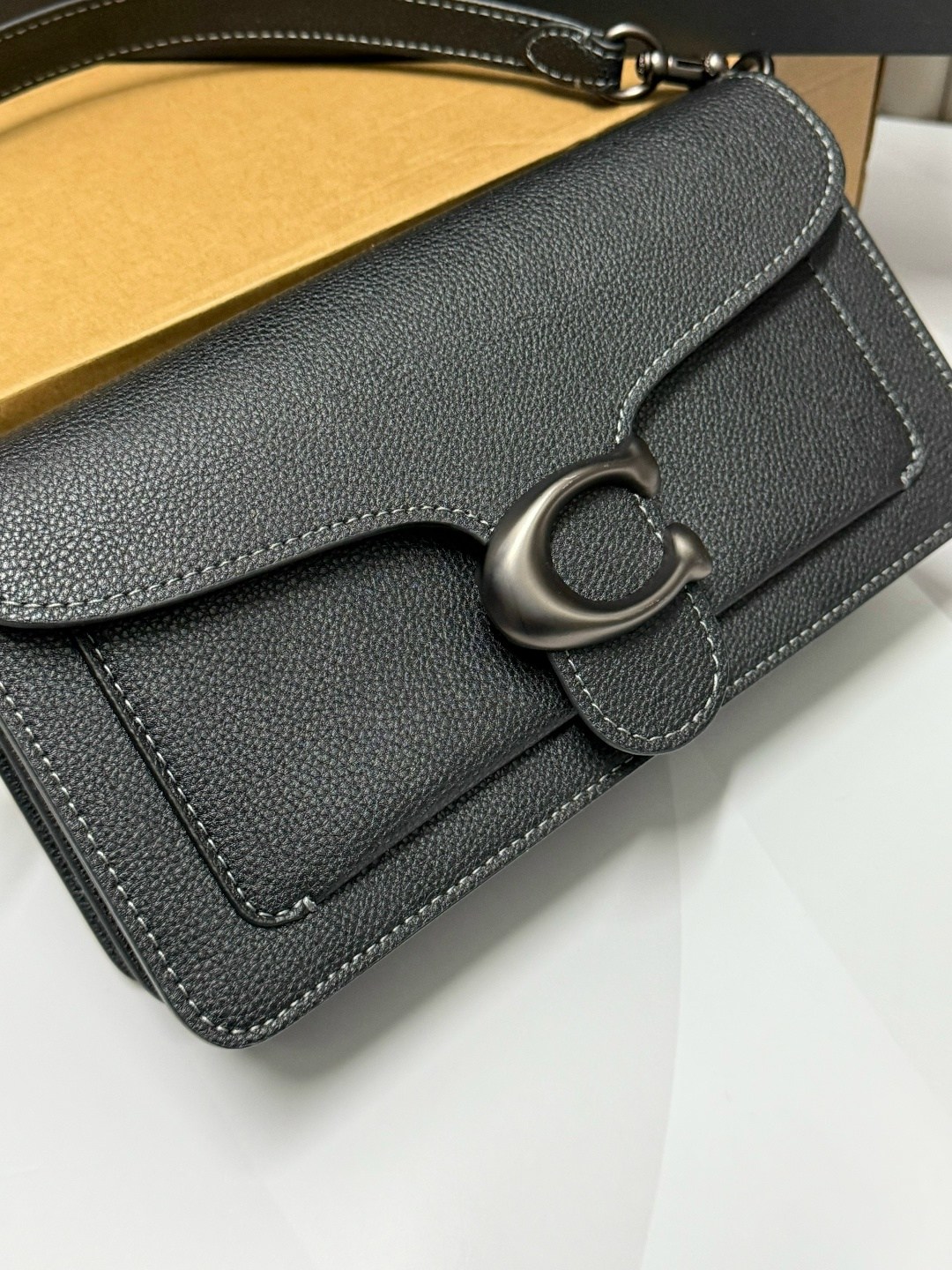 сумка coach,coach сумка женская,сумка через плечо tabby 26 из зерненой кожи coach черный,сумка,женская сумка