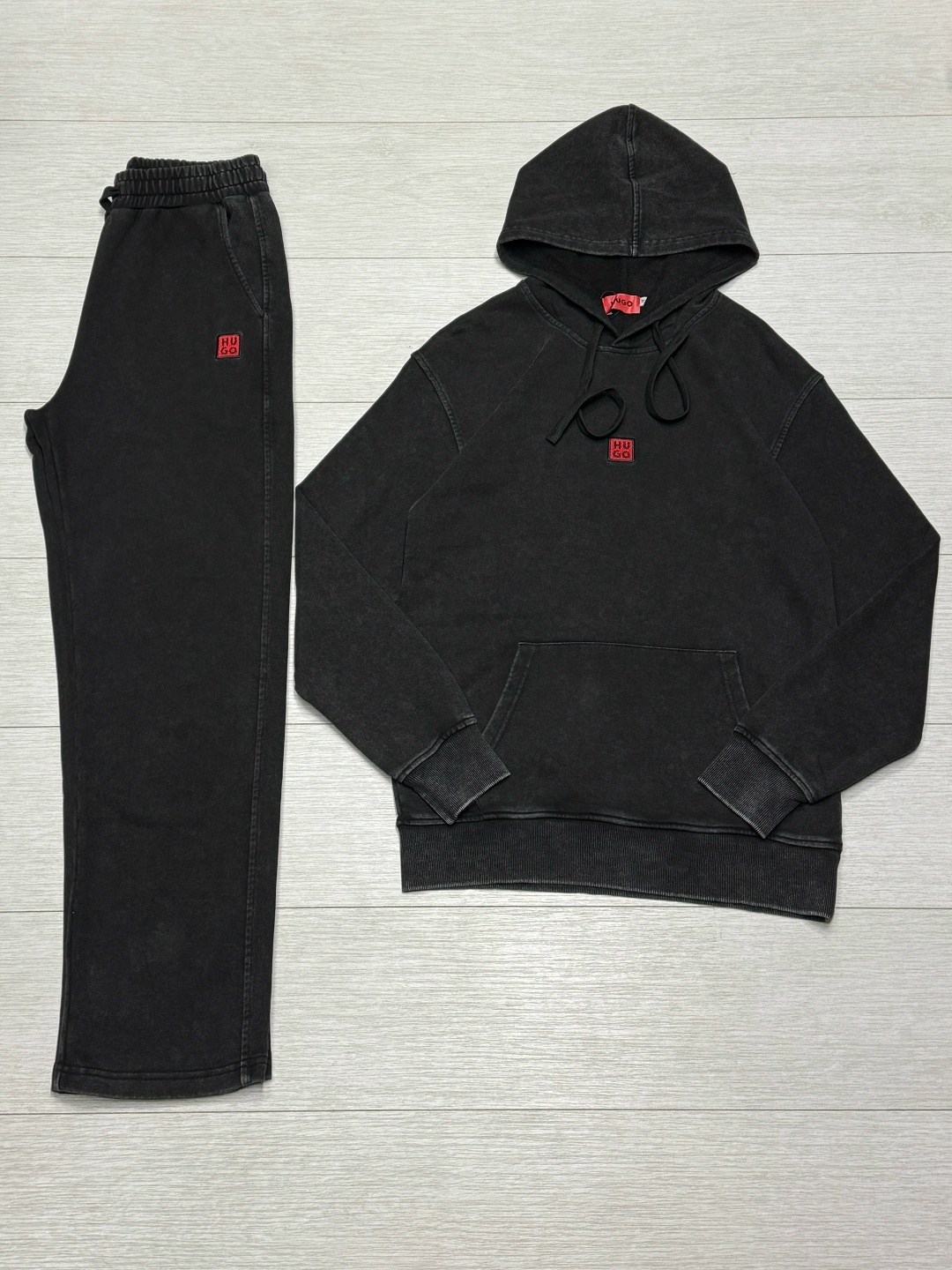 мужской спортивный костюм,спортивный костюм hugo,спортивный костюм hugo boss,костюм мужской