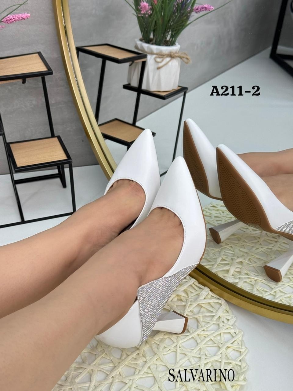 туфли женские,туфли белые,туфли на каблуке белые,белые туфли женские,каблуки белые