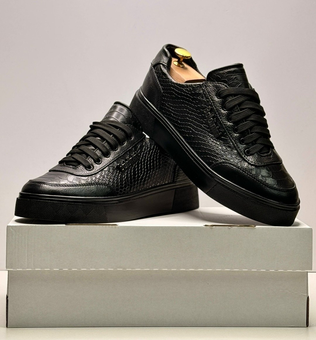 кеды мужские baldinini,кроссовки филипп плейн мужские,кеды мужские кожаные,мужские кожаные кроссовки,кеды кожаные