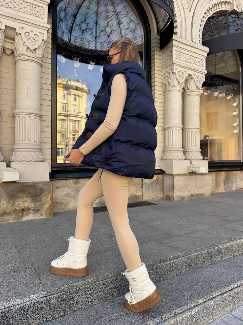 жилетка женская,жилетка,бежевая жилетка,жилет,жилетка женская бежевая