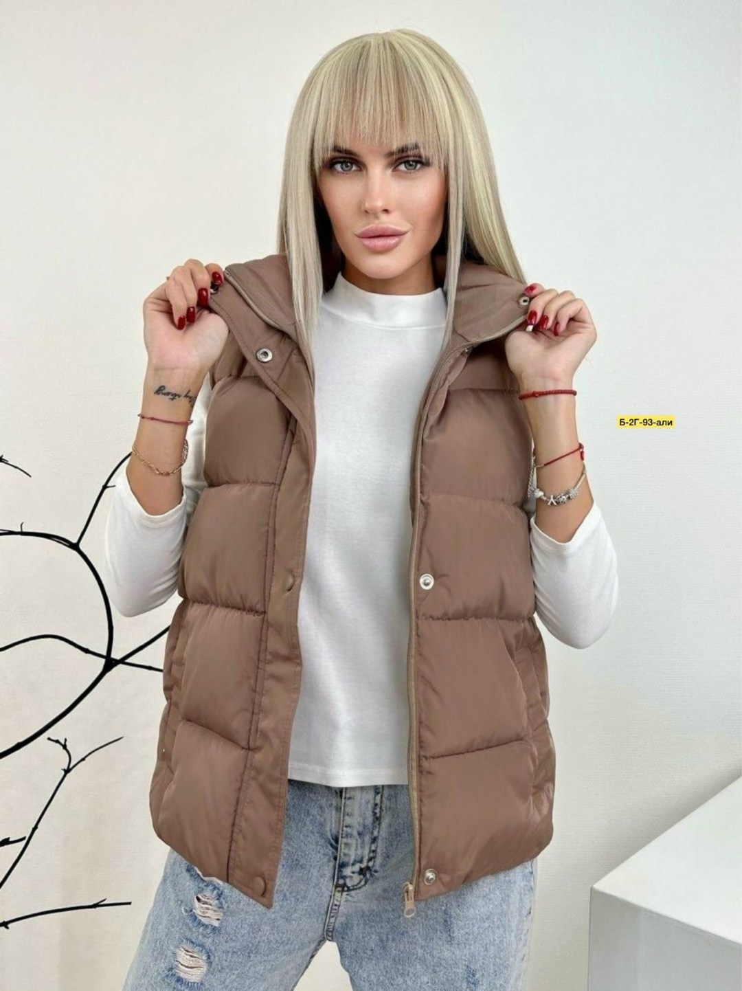 жилетка демисезонная женская,жилет женский утепленный стеганый безрукавка теплая dh fashion,жилет из экокожи женский бежевый,жилетка женская,жилет женский утепленный стеганый безрукавка теплая dh fash