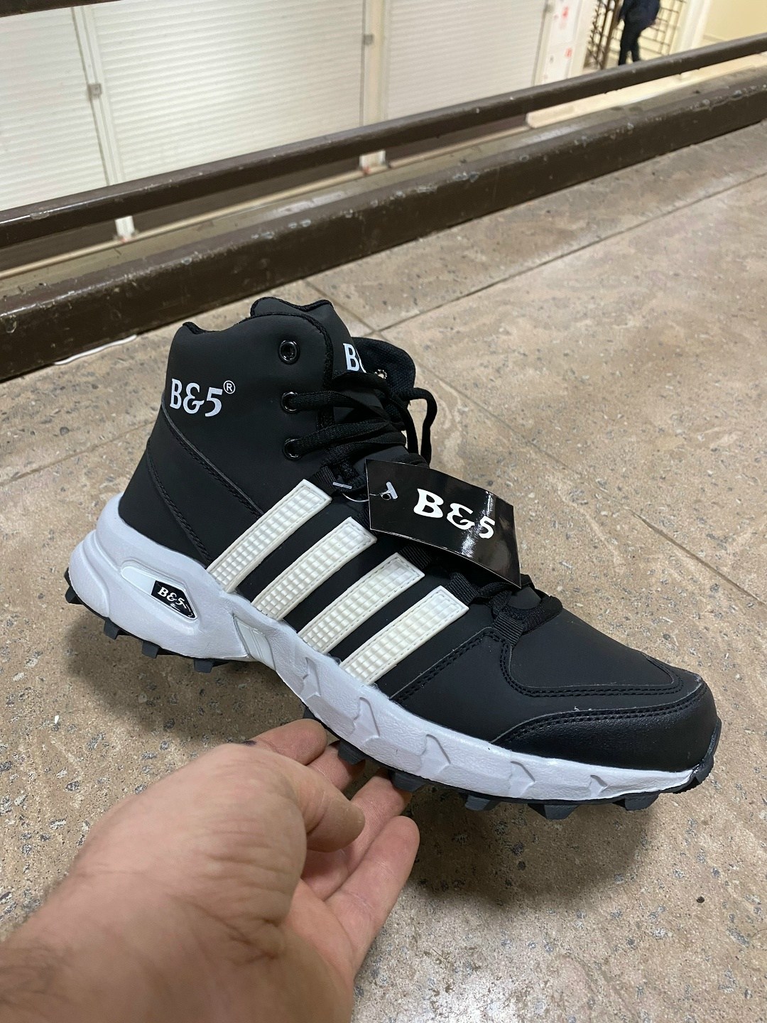 зимние кроссовки adidas,кроссовки мужские adidas,кроссовки adidas,кроссовки adidas зимние высокие climaproof,мужские зимние кроссовки