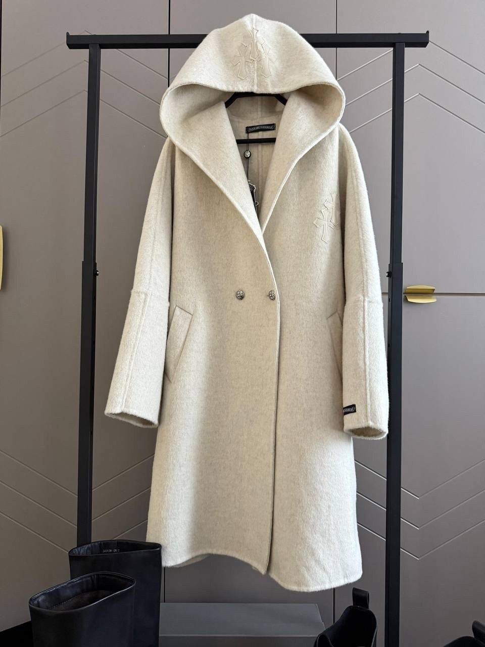 стильное пальто,модное пальто,светлое пальто,образ с пальто,пальто длинное