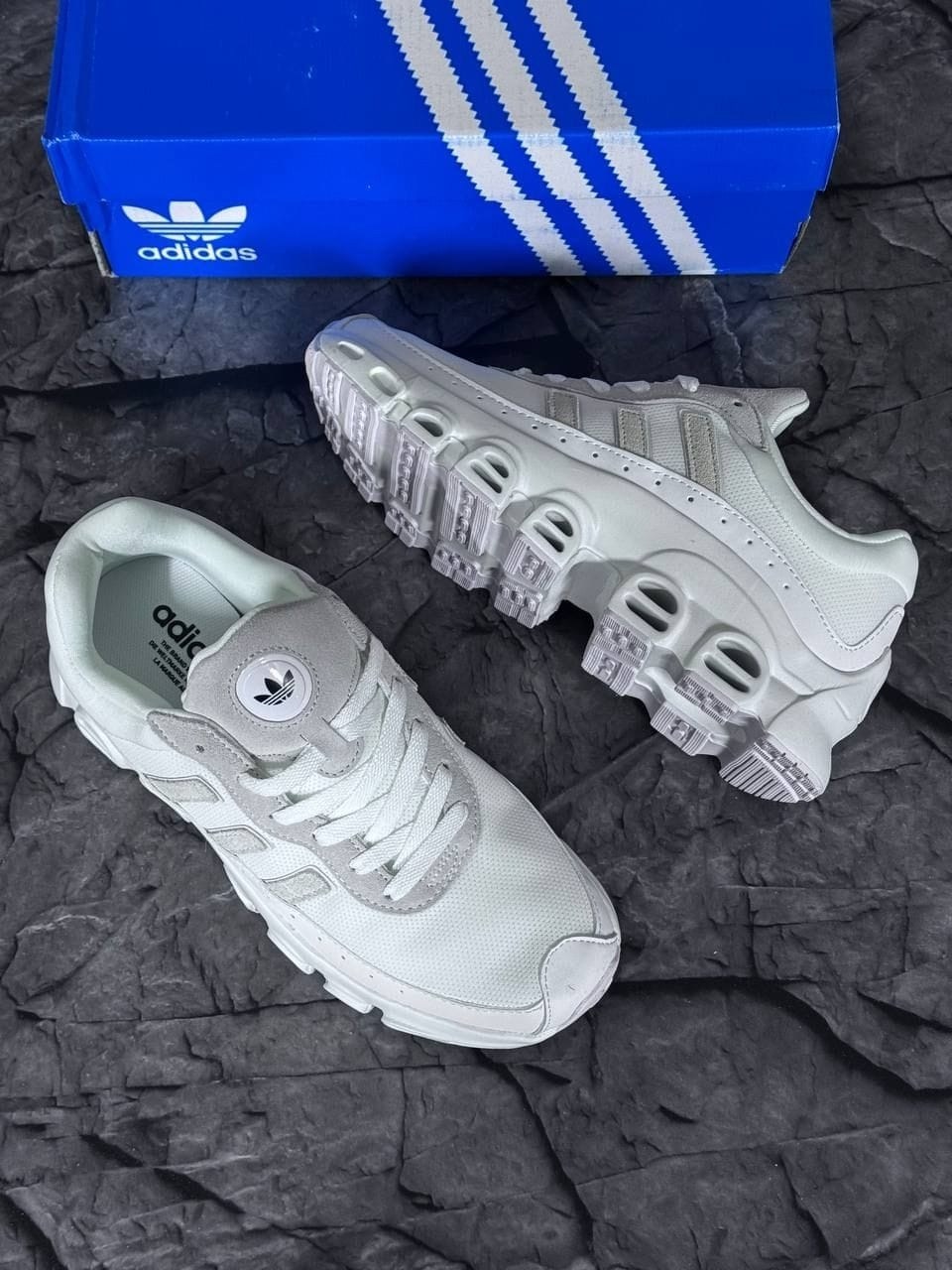 кроссовки adifom megaride adidas черный,кроссовки adidas adifom megaride цвет core black,кроссовки adidas,кроссовки мужские adidas,кроссовки