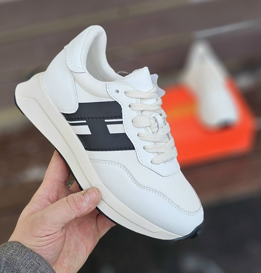 ,hogan кроссовки,кроссовки хоган женские,женские кроссовки,кожаные кроссовки