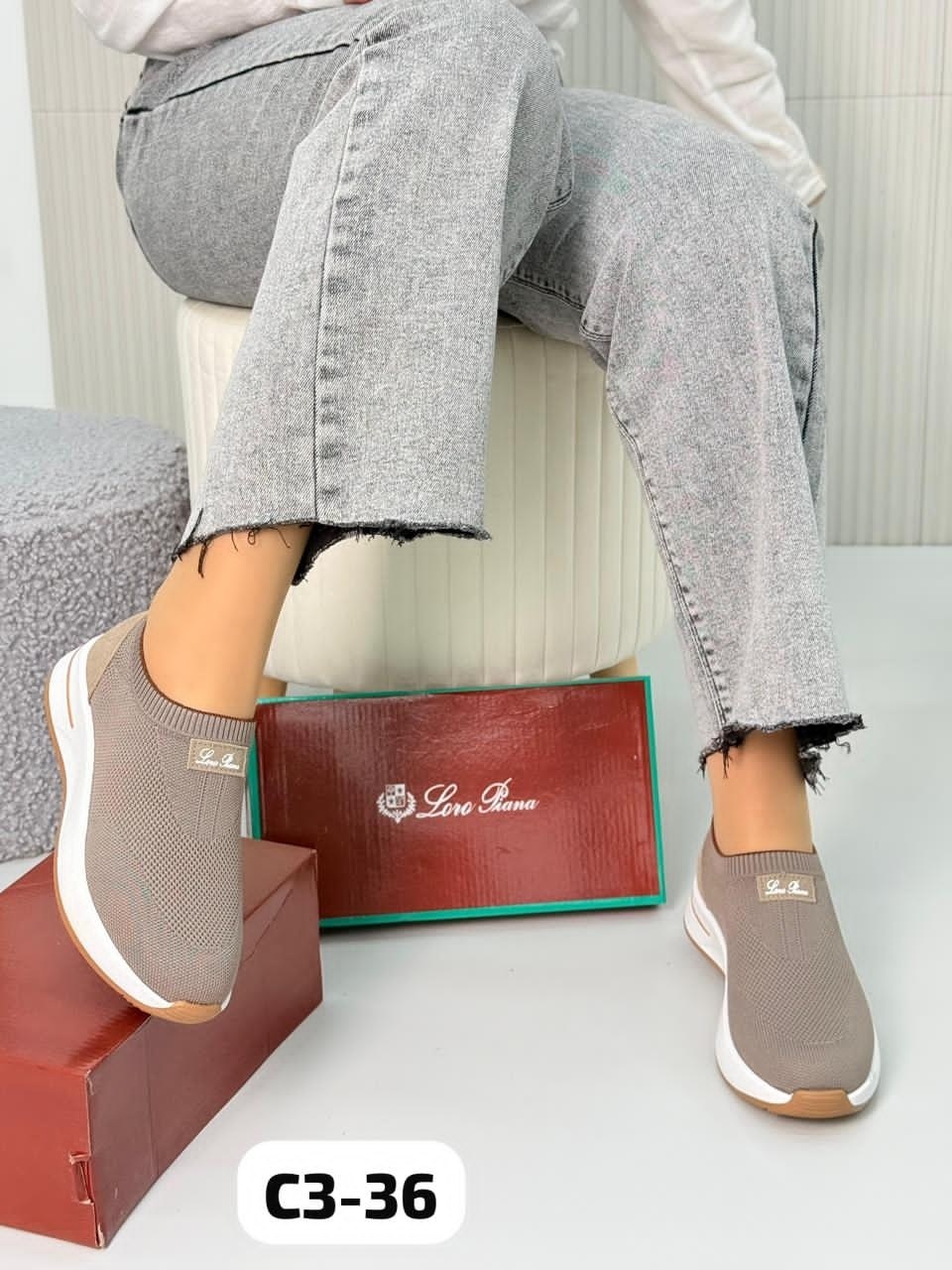 ,кроссовки женскиe,женская спортивная , на плоской подошве,повседневная