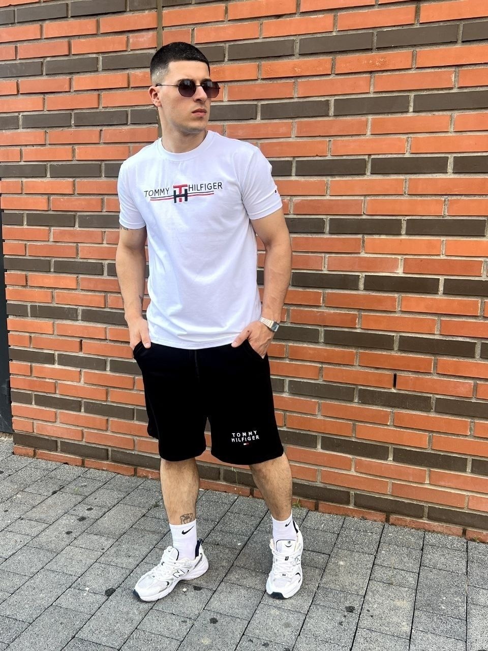 мужская футболка,мужская футболка белая, ,шорты мужские,футболки комплект