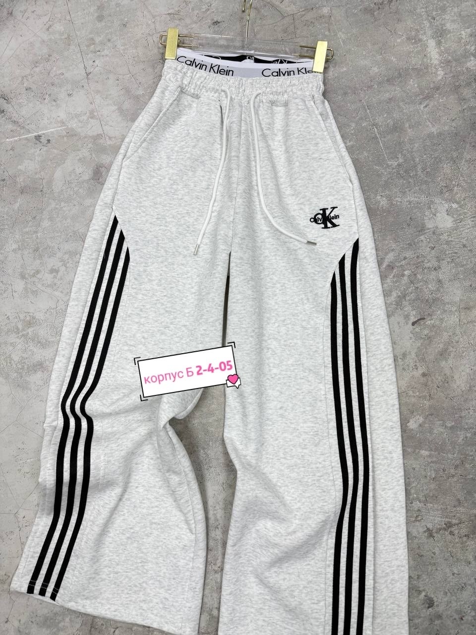 брюки спортивные,штаны спортивные,брюки спортивные женские,штаны адидас,спортивные брюки adidas originals коричневый