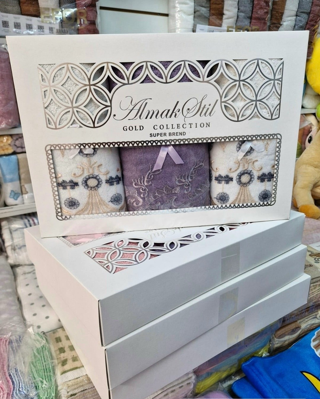 подарочные наборы полотенец,набор полотенец,набор полотенец в подарочной коробке,комплект подарочных полотенец,подарочный набор махровых полотенец