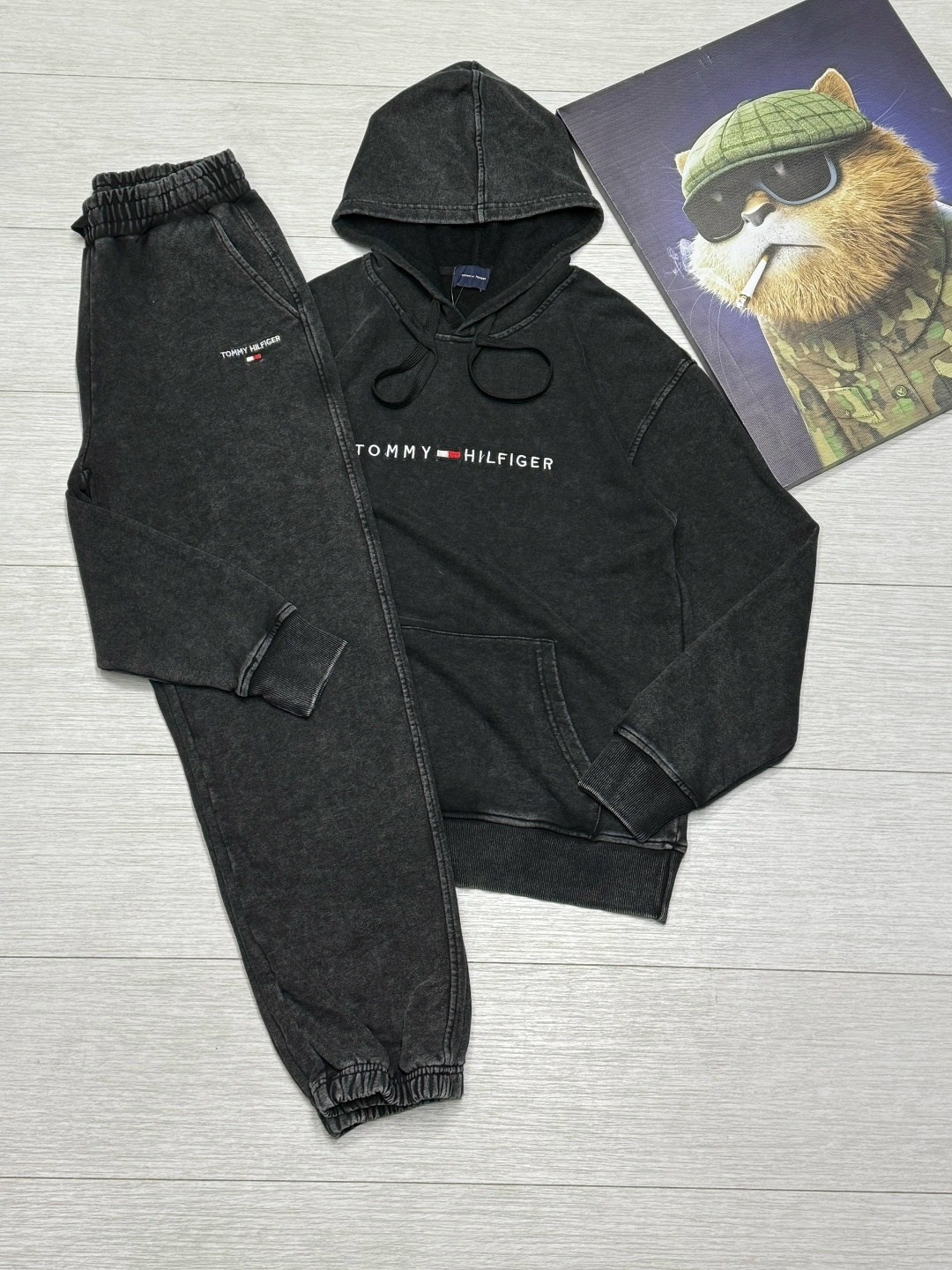 спортивный костюм tommy hilfiger,костюм томми хилфигер,спортивный костюм томми хилфигер мужской,tommy hilfiger спортивный костюм мужской,спортивный костюм томми хилфигер