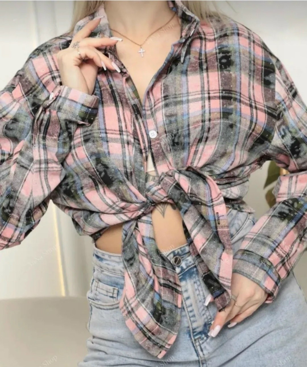 рубашка в клетку оверсайз со стразами menola brand,рубашка оверсайз в клетку thirteen brand,рубашка оверсайз в клетку удлиненная thirteen brand,рубашка женская в клетку оверсайз,рубашка в клетку оверс